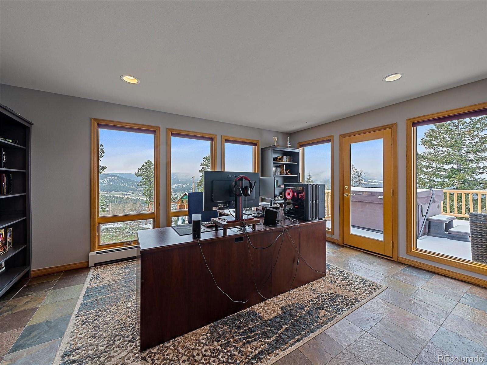8485 Armadillo Trail