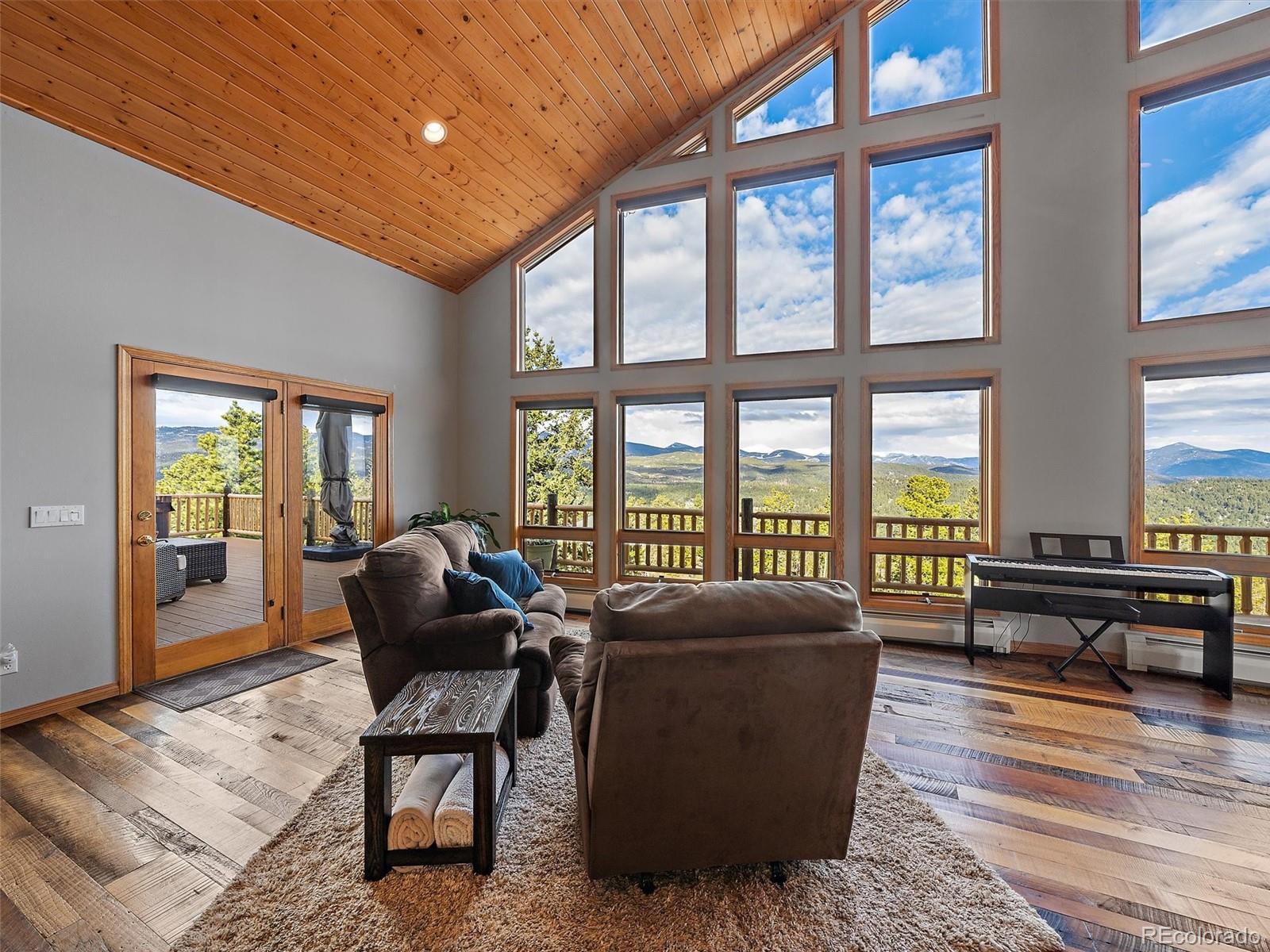 8485 Armadillo Trail