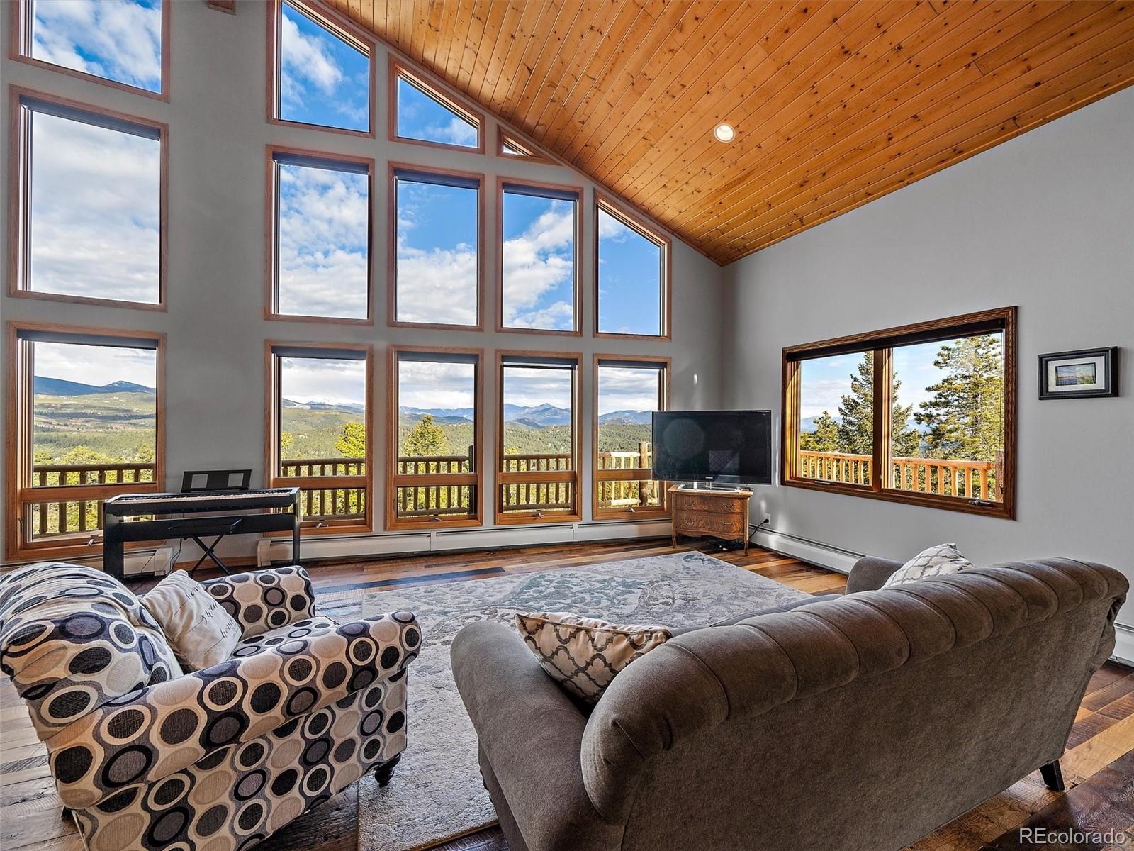 8485 Armadillo Trail