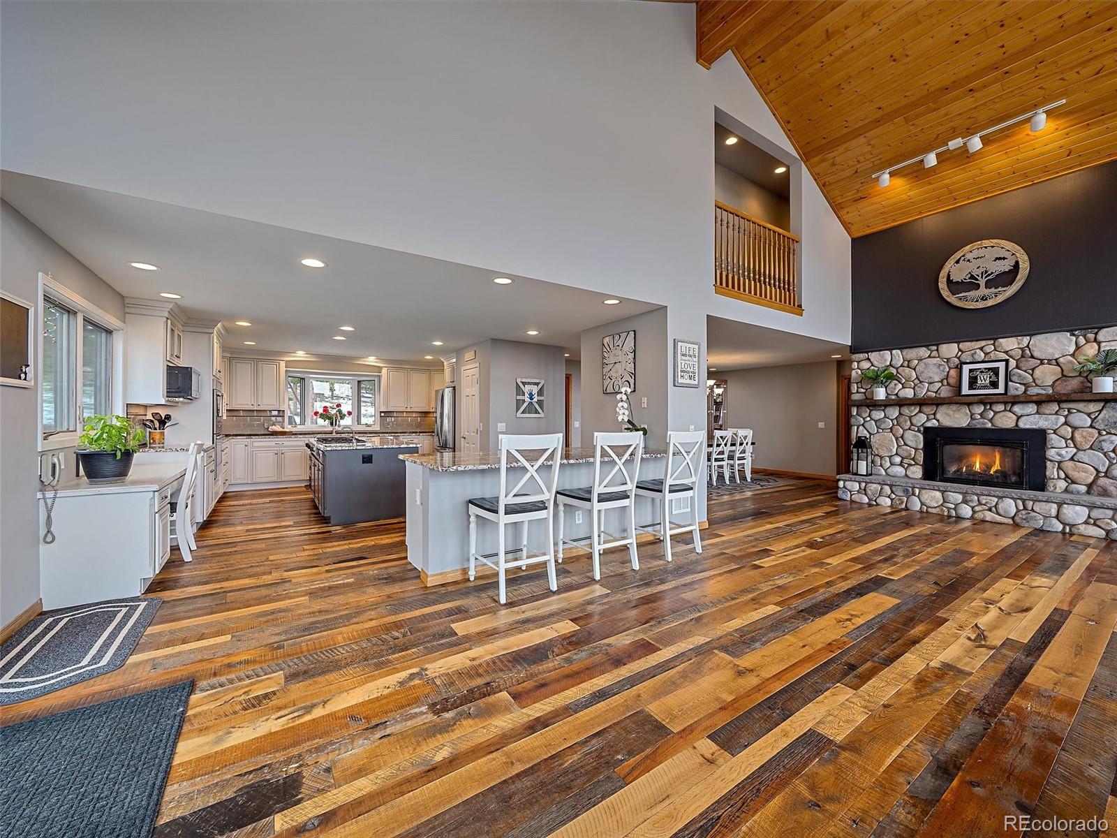 8485 Armadillo Trail