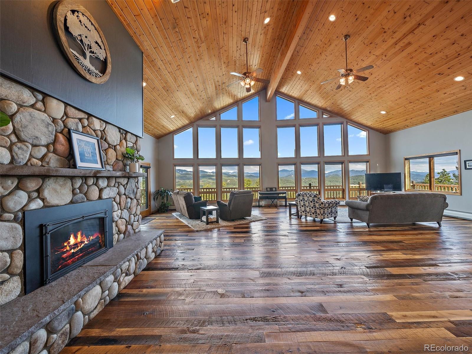 8485 Armadillo Trail