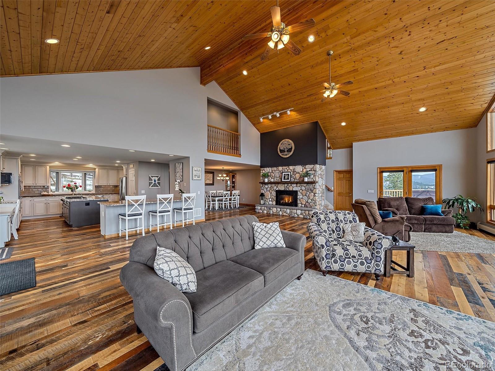 8485 Armadillo Trail