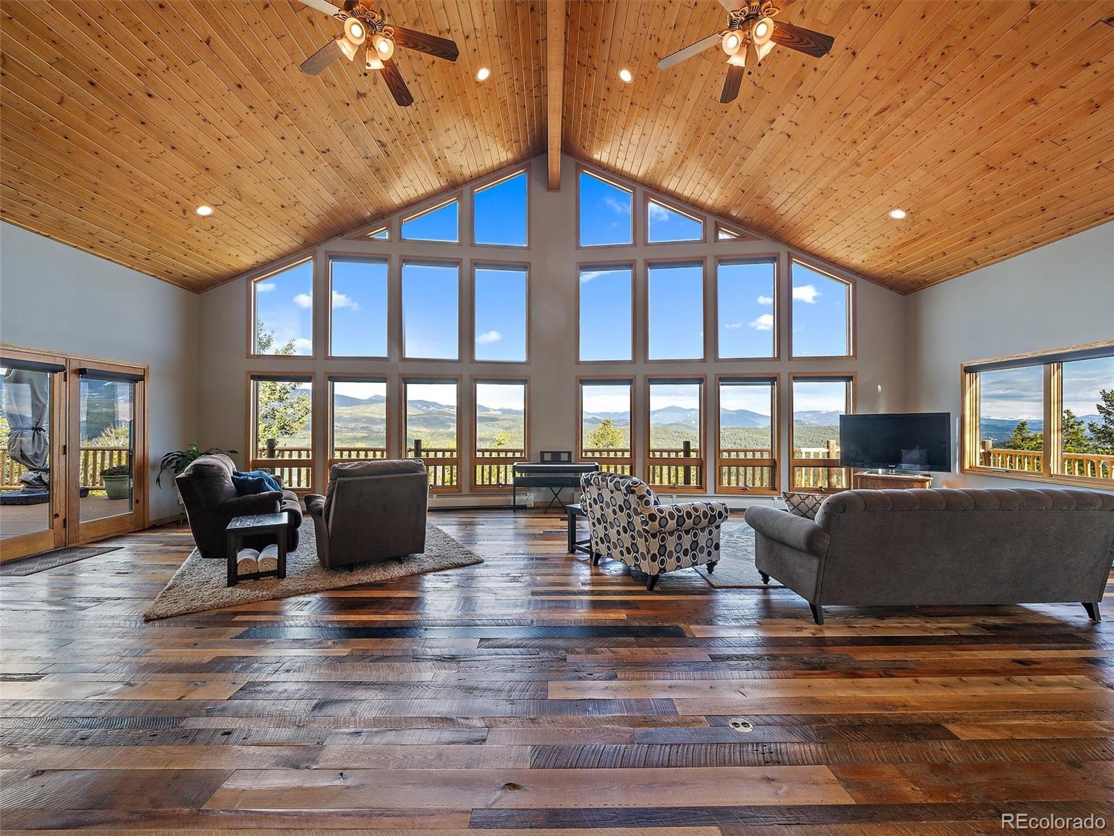 8485 Armadillo Trail
