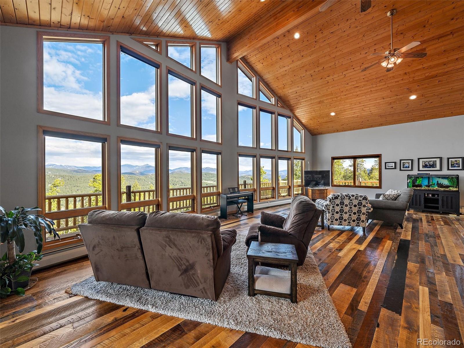 8485 Armadillo Trail