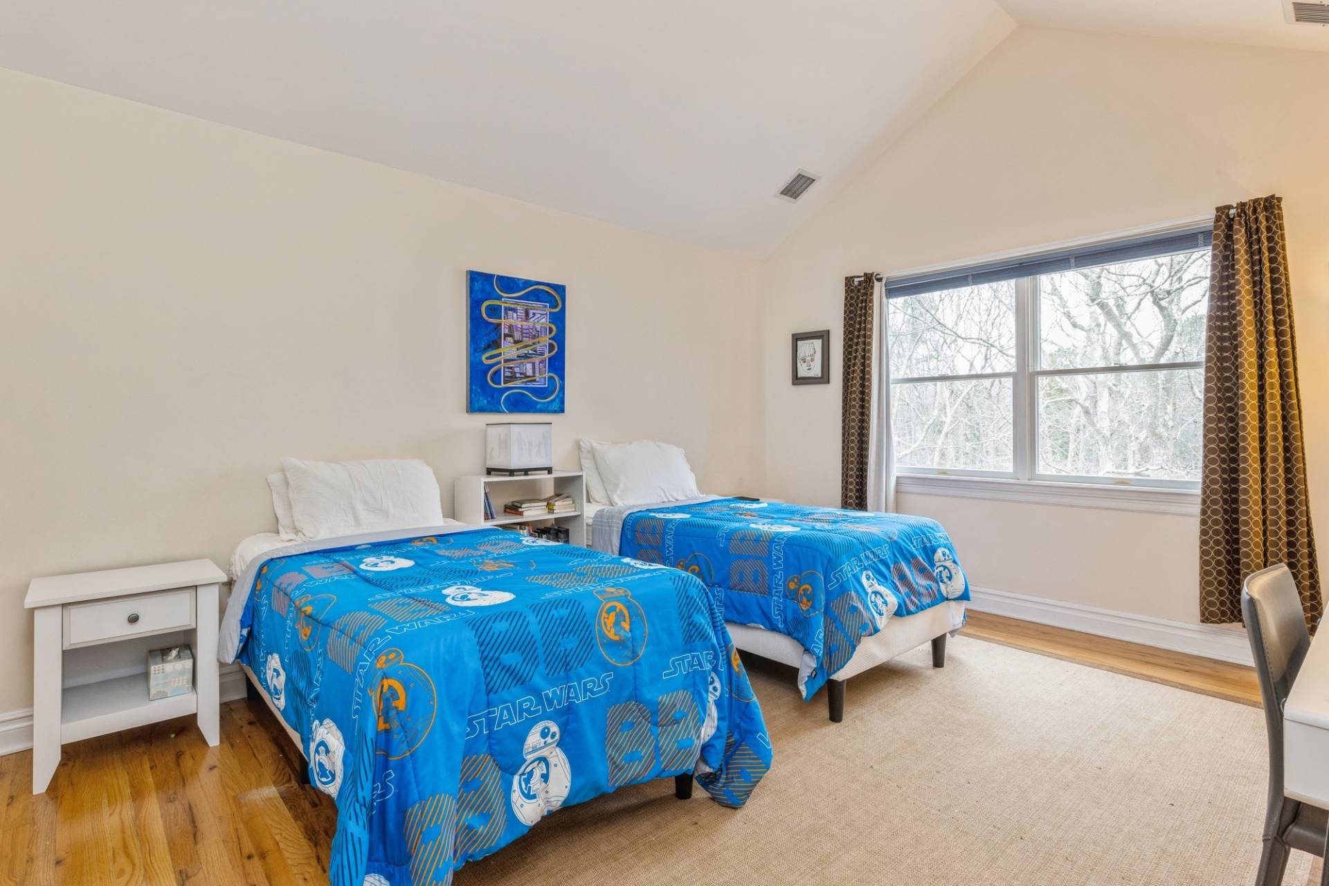 19 Grape Arbot Ln