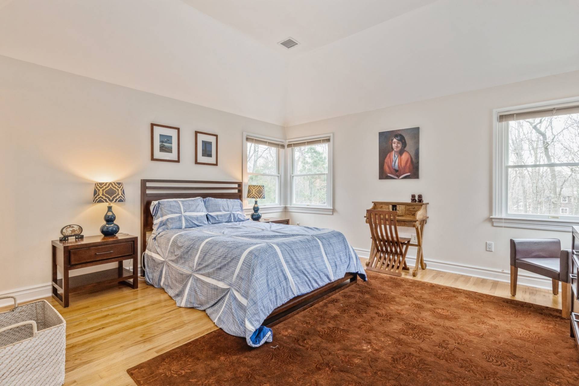 19 Grape Arbot Ln