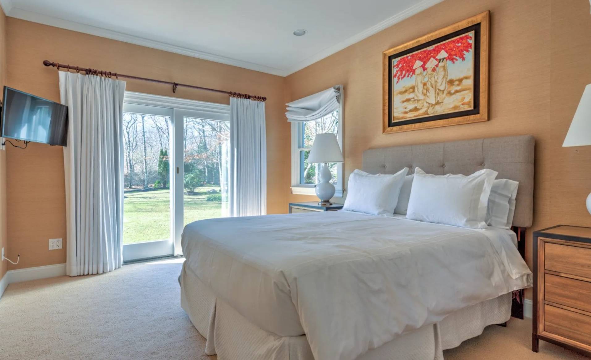 8 MOUNTAIN LAUREL LN