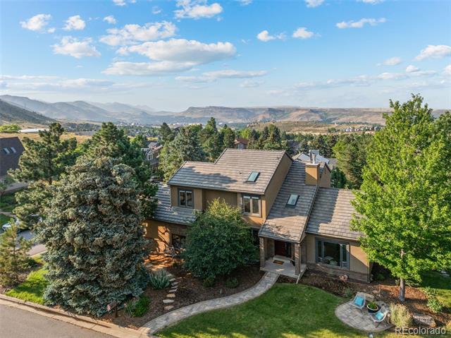 318 Defrance Court