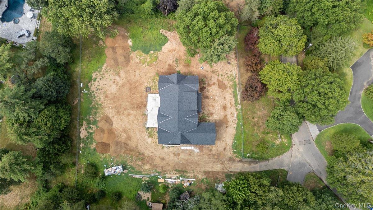320 Circle Road