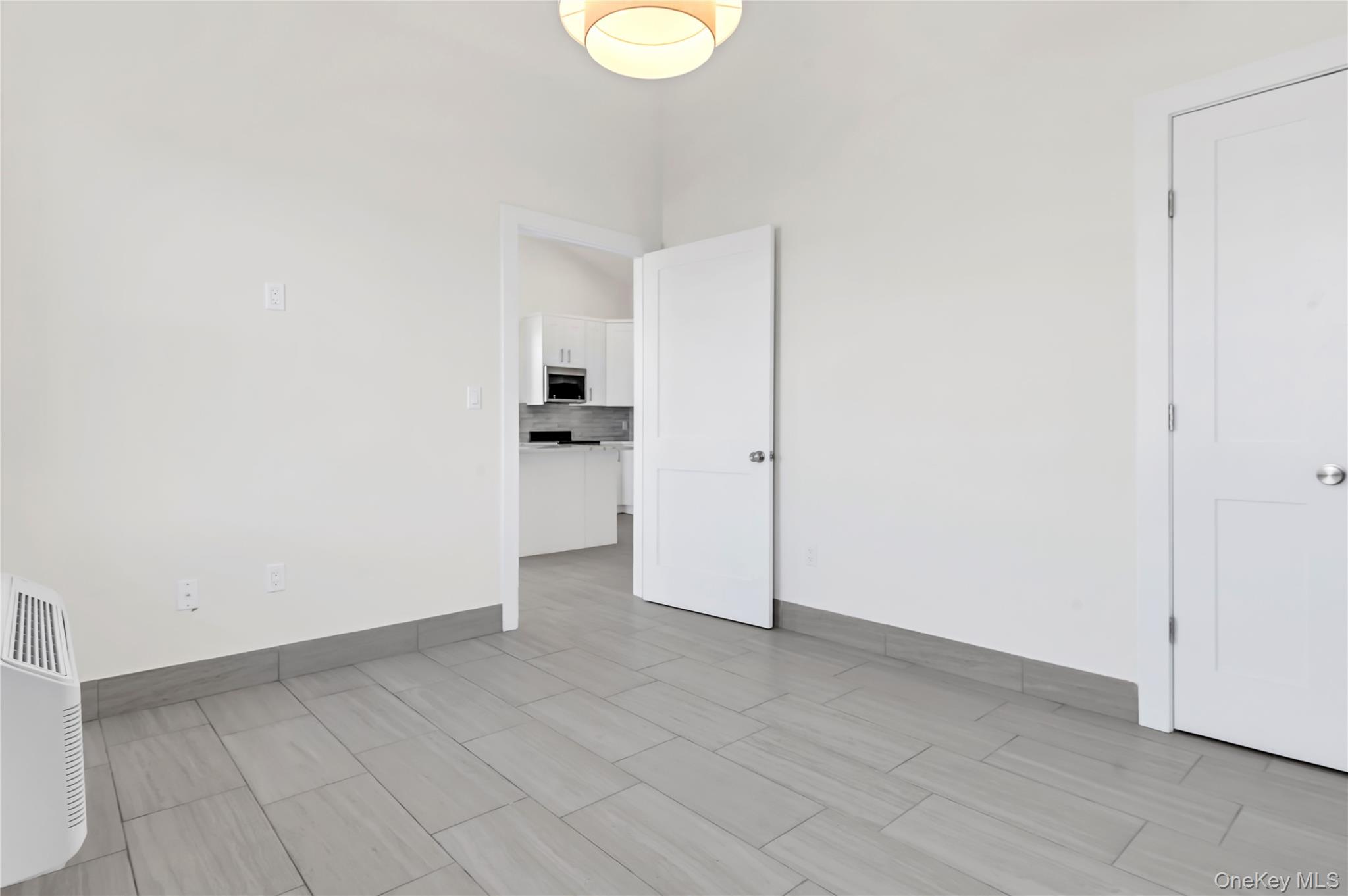18-20 4th Ave
