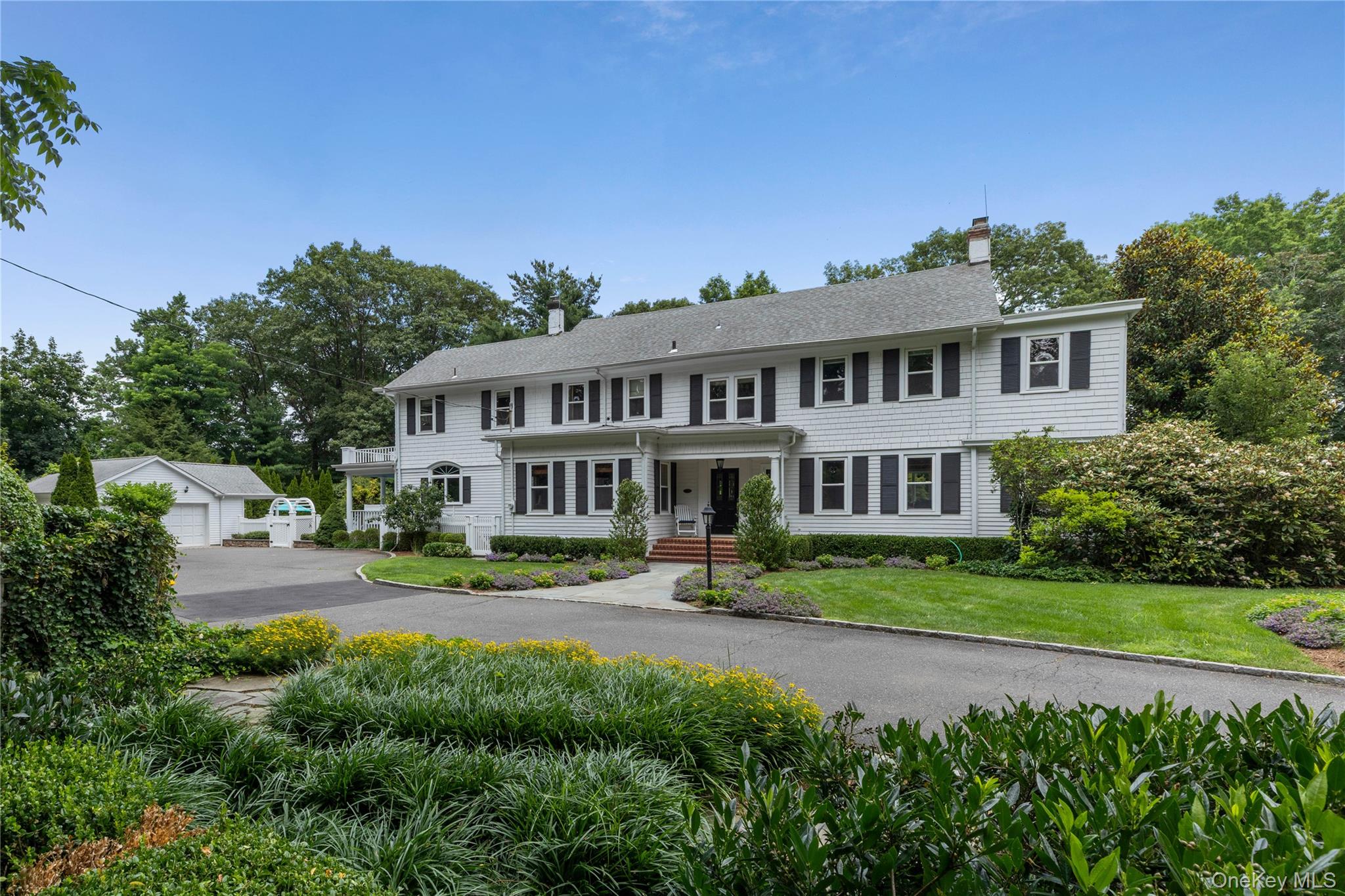 10 Eastview Lane