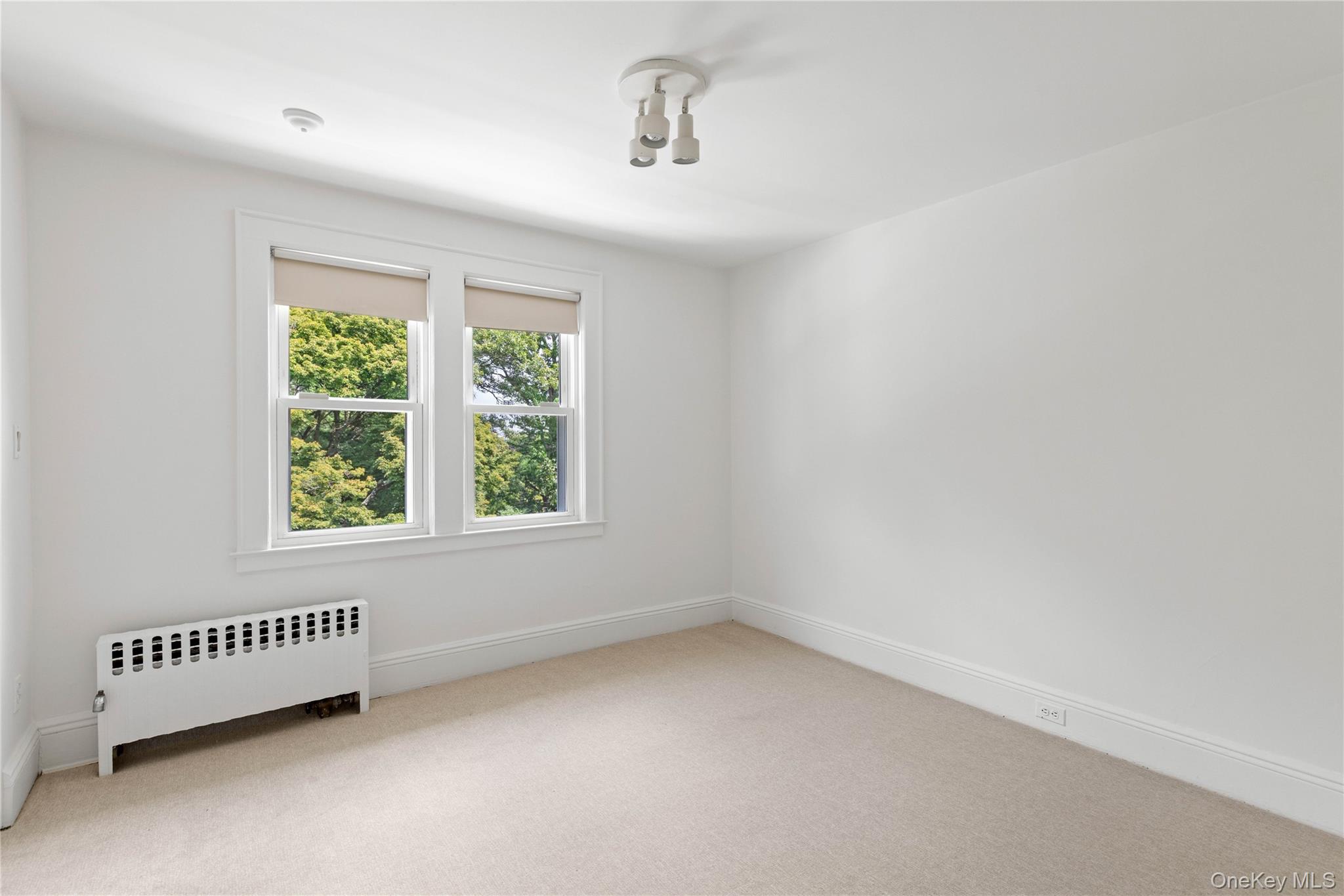 10 Eastview Lane