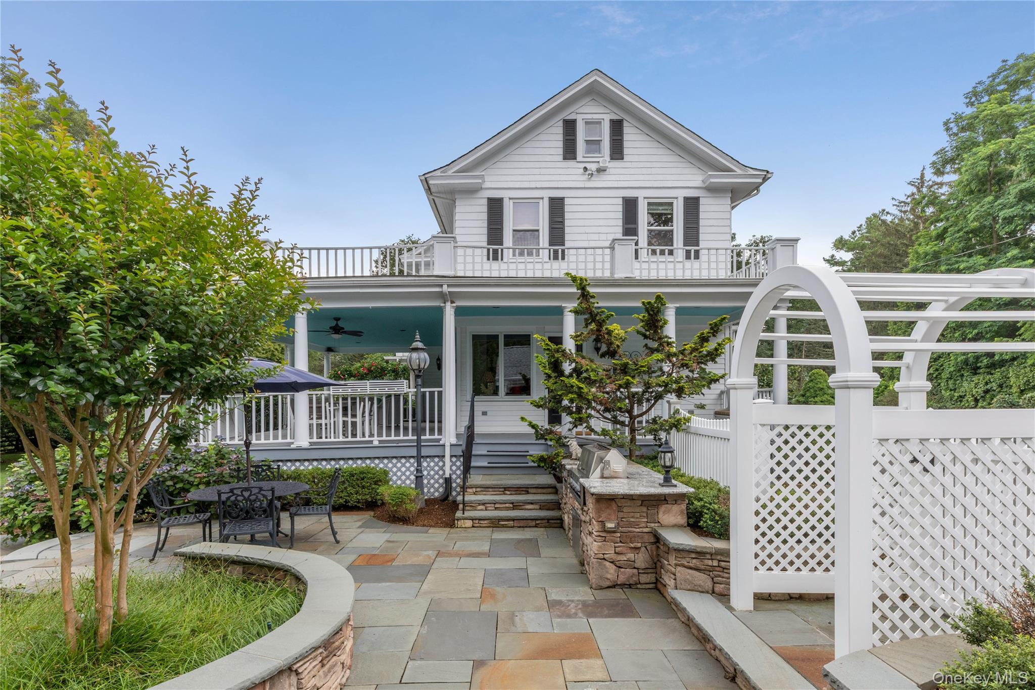 10 Eastview Lane