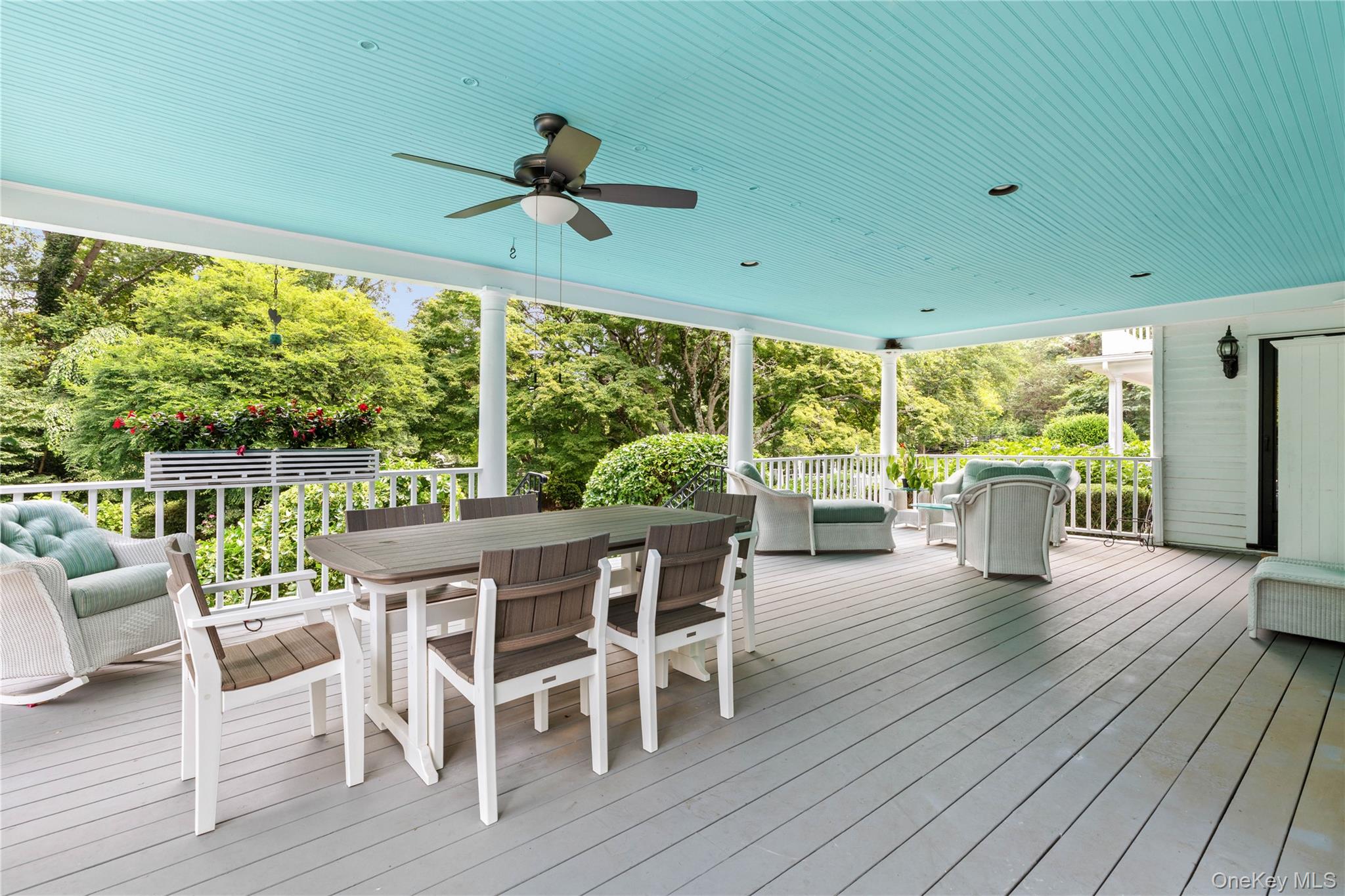 10 Eastview Lane