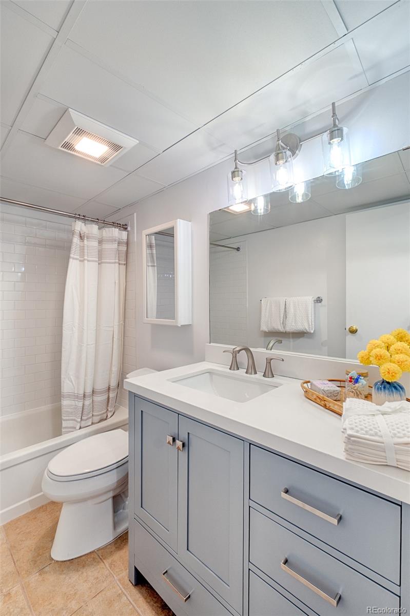 2225 Buchtel Boulevard Unit: 607