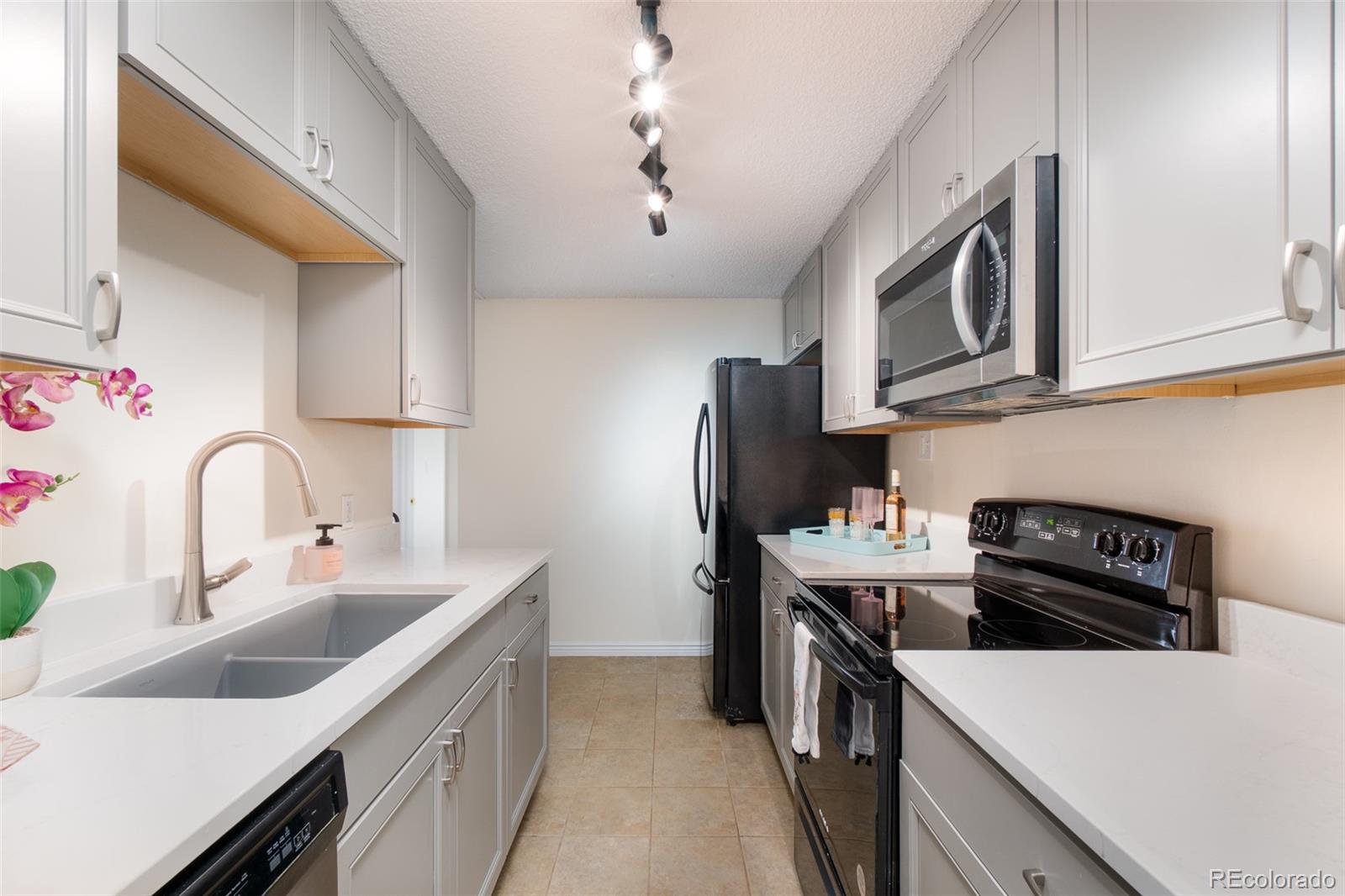 2225 Buchtel Boulevard Unit: 607