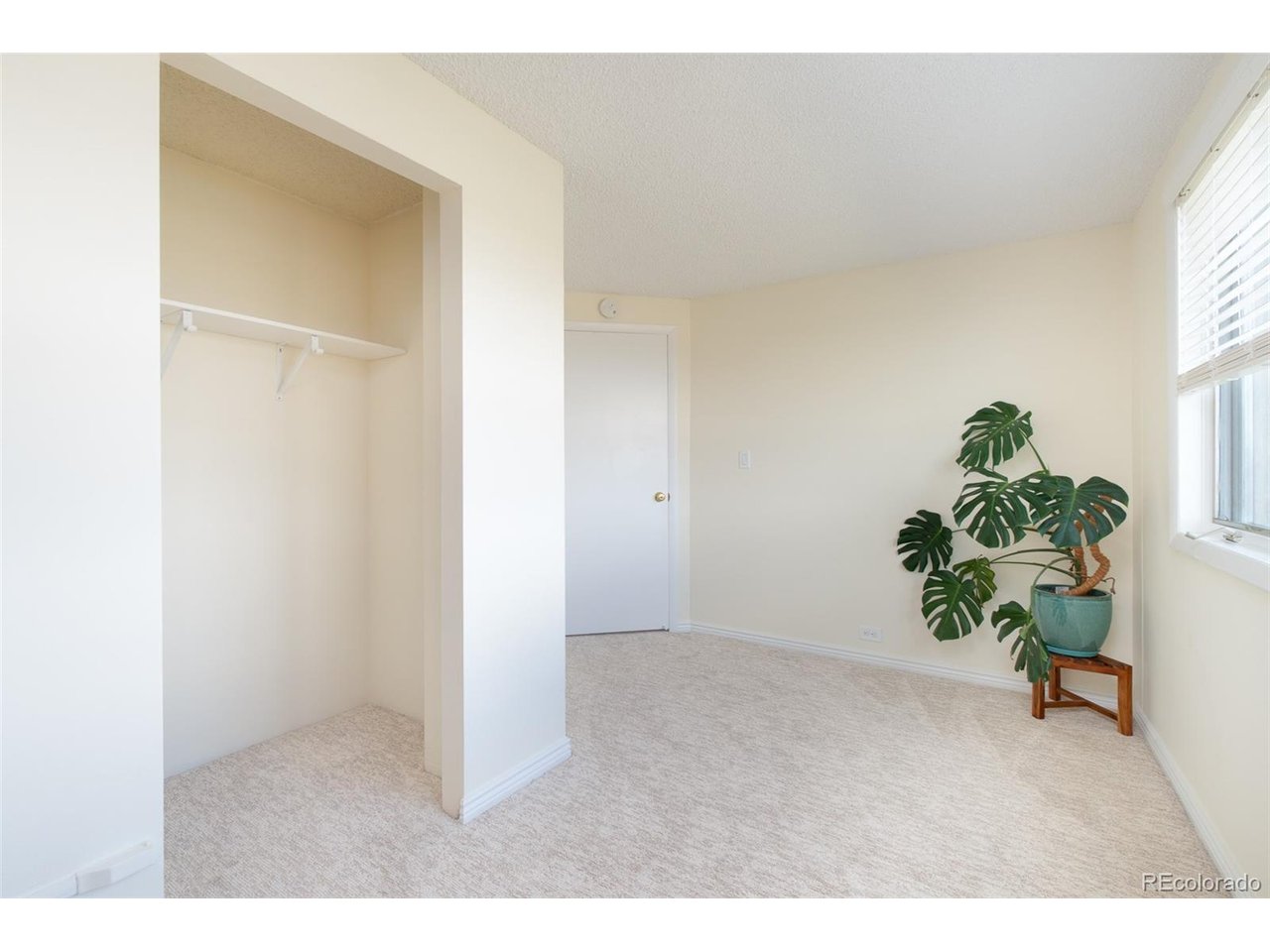 2225 Buchtel Blvd 607