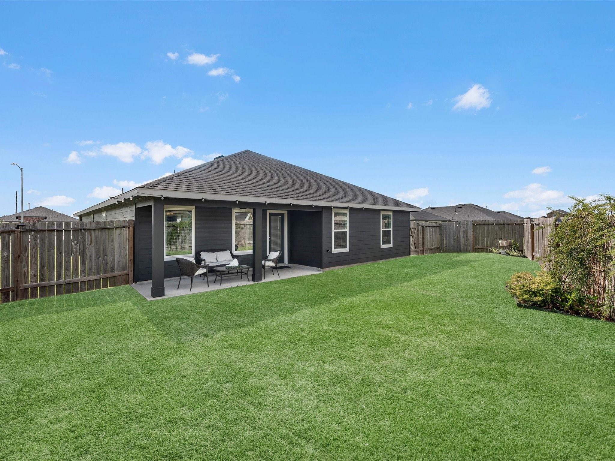 7323 Sunset Creek Drive