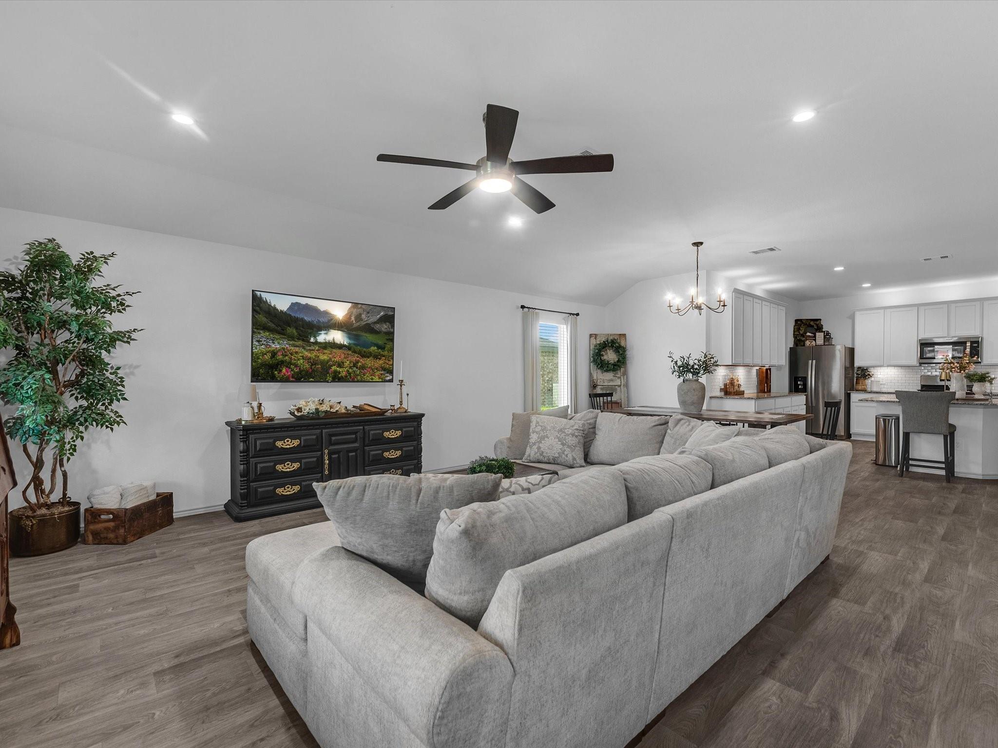 7323 Sunset Creek Drive