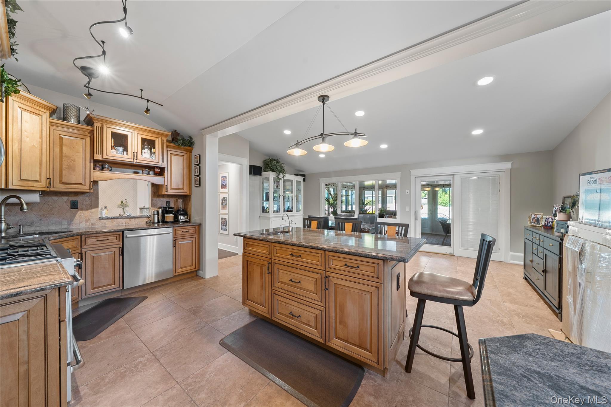 1441 Roth Road