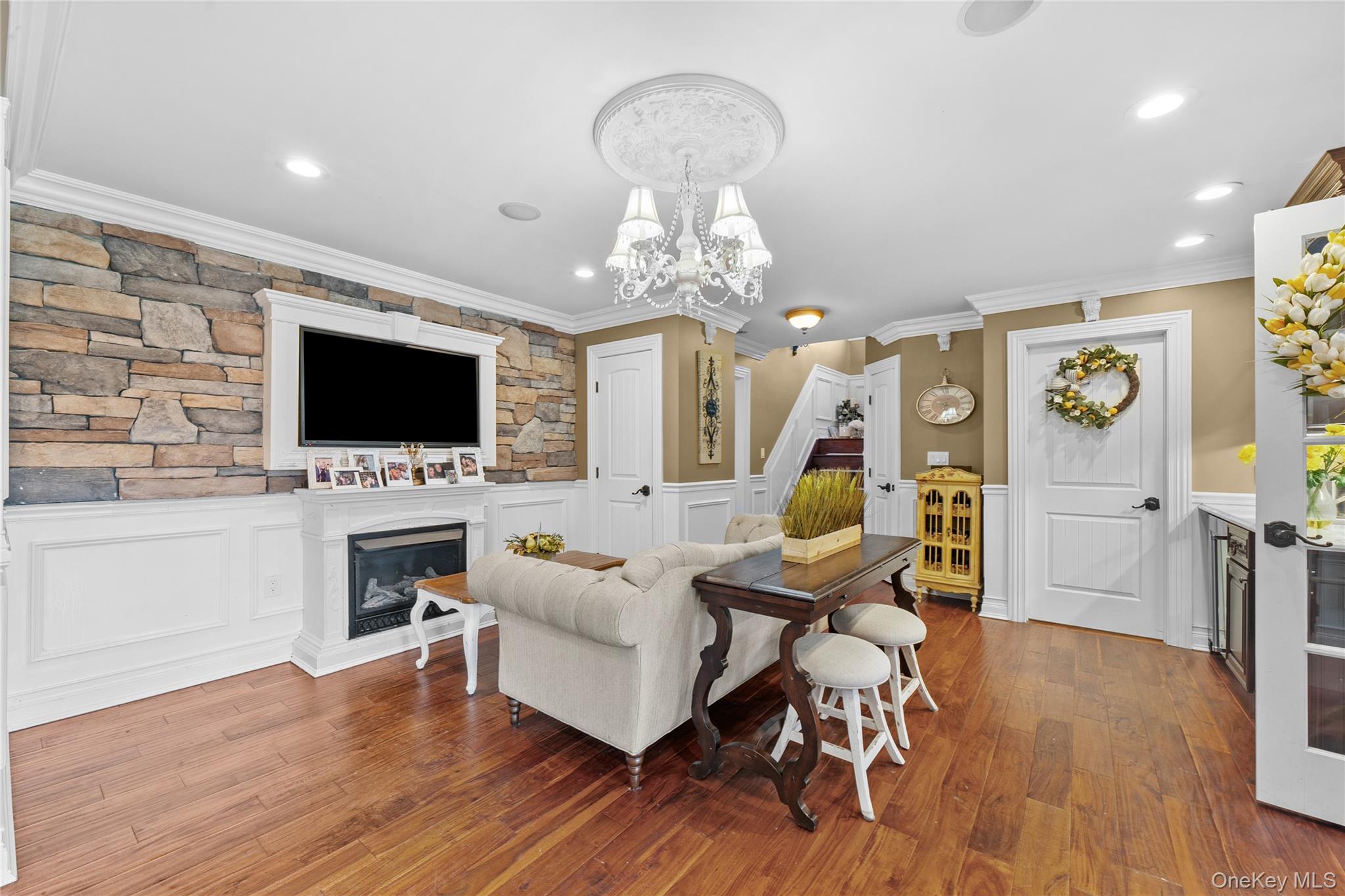 24 Lebrun Avenue