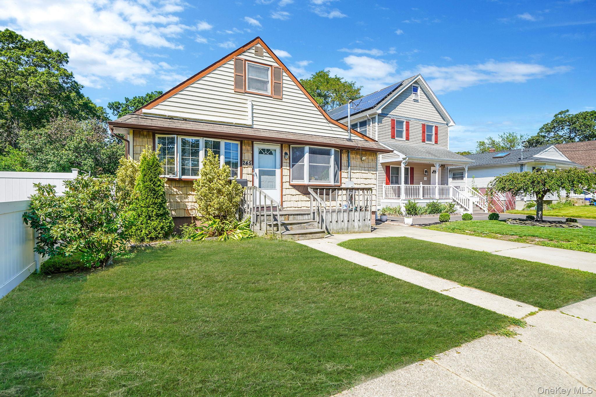 245 Waldo Street