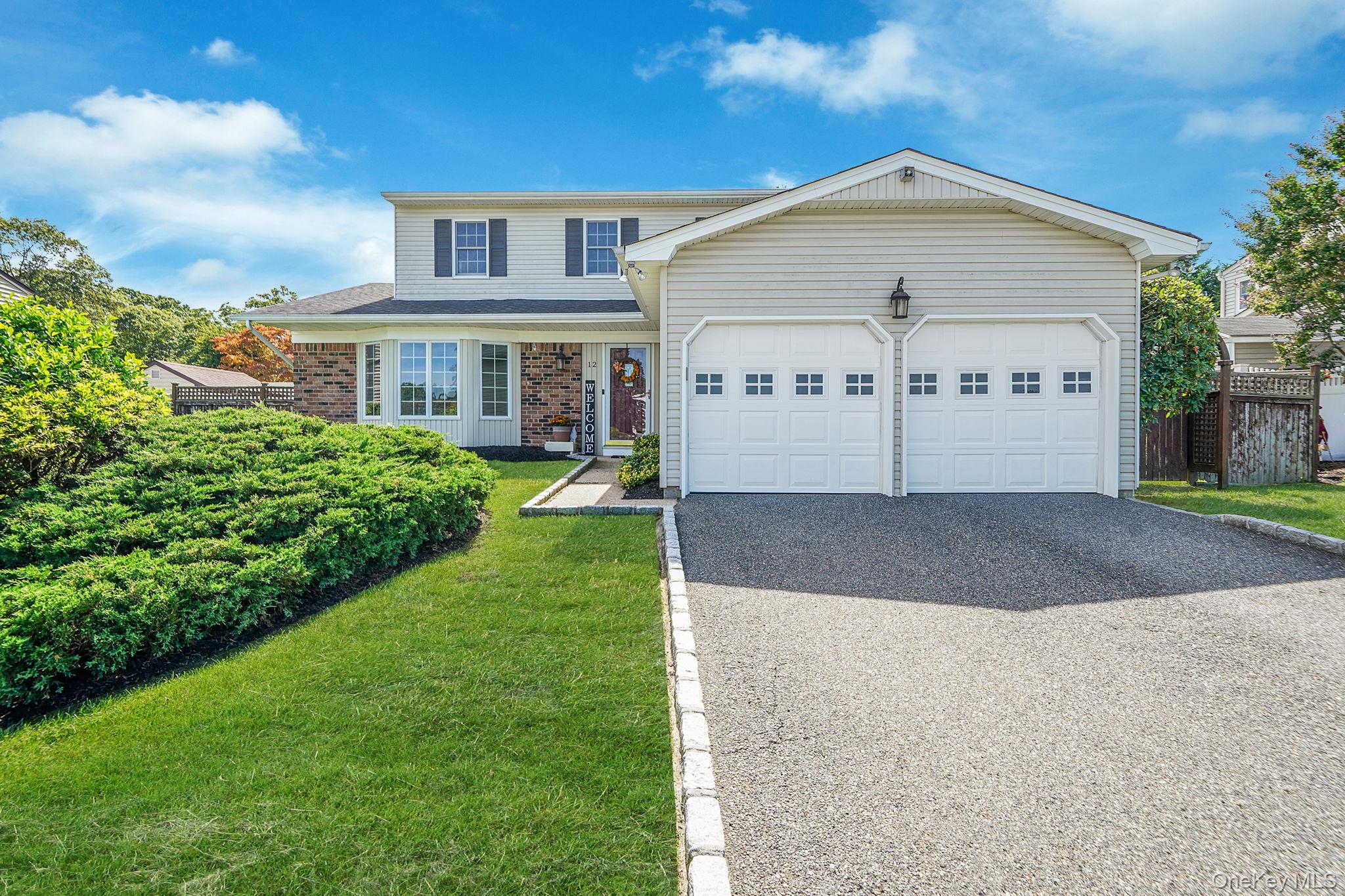12 Morris Avenue