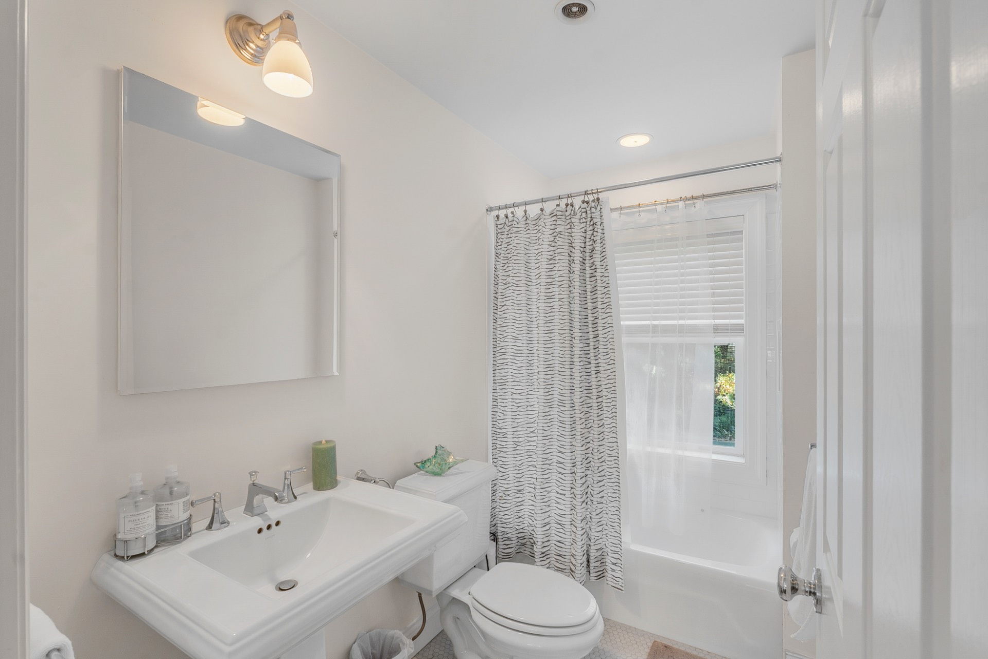 23 STONEY HILL RD