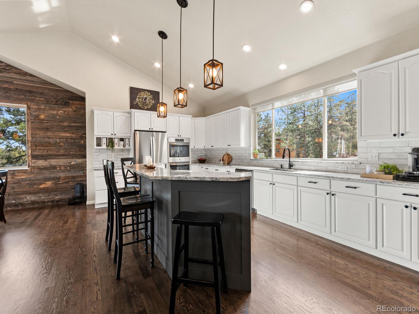 3109 Moonshadow Lane