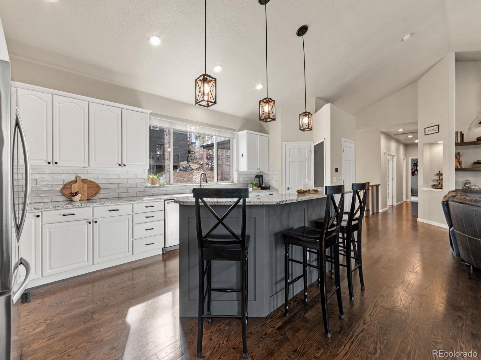 3109 Moonshadow Lane