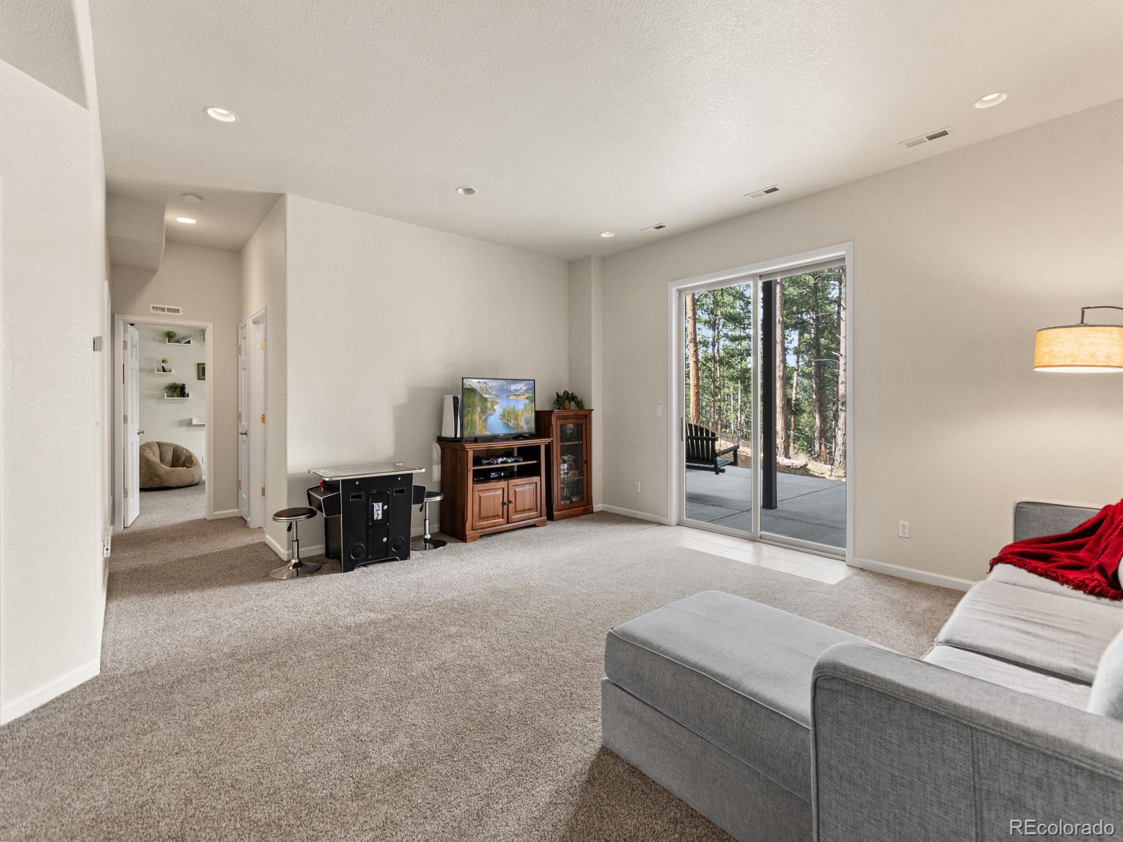 3109 Moonshadow Lane