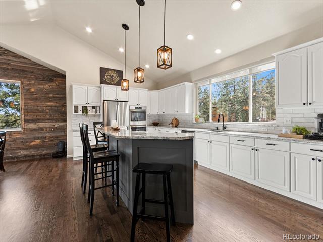 3109 Moonshadow Lane