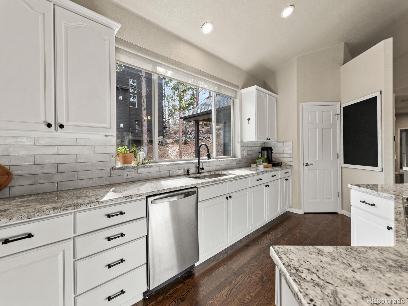 3109 Moonshadow Lane