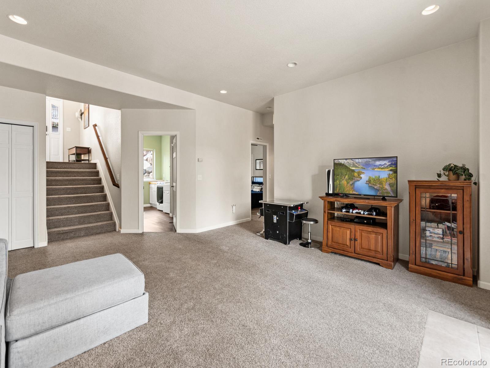3109 Moonshadow Lane