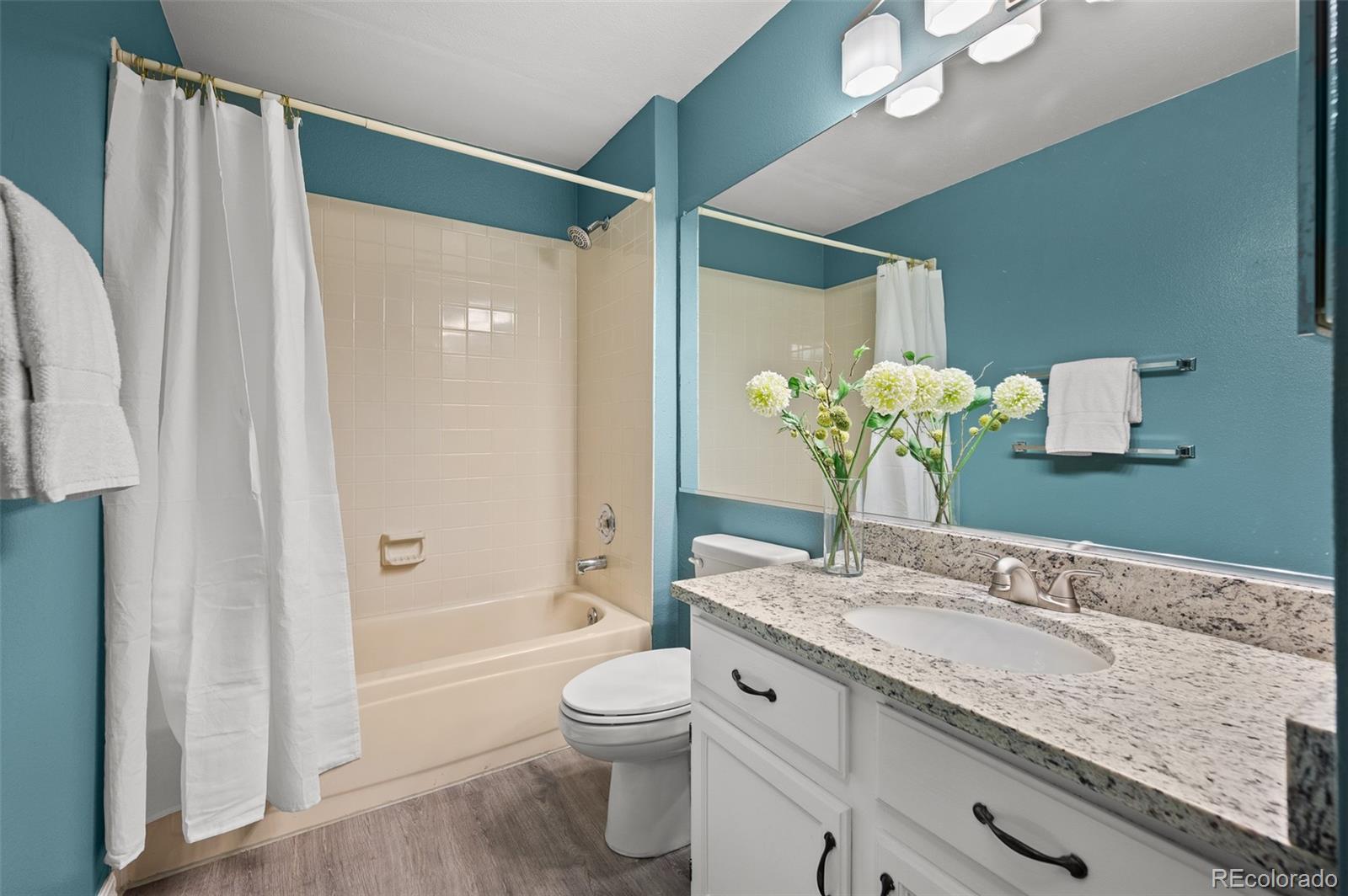 1470 S Quebec Way Unit: 114