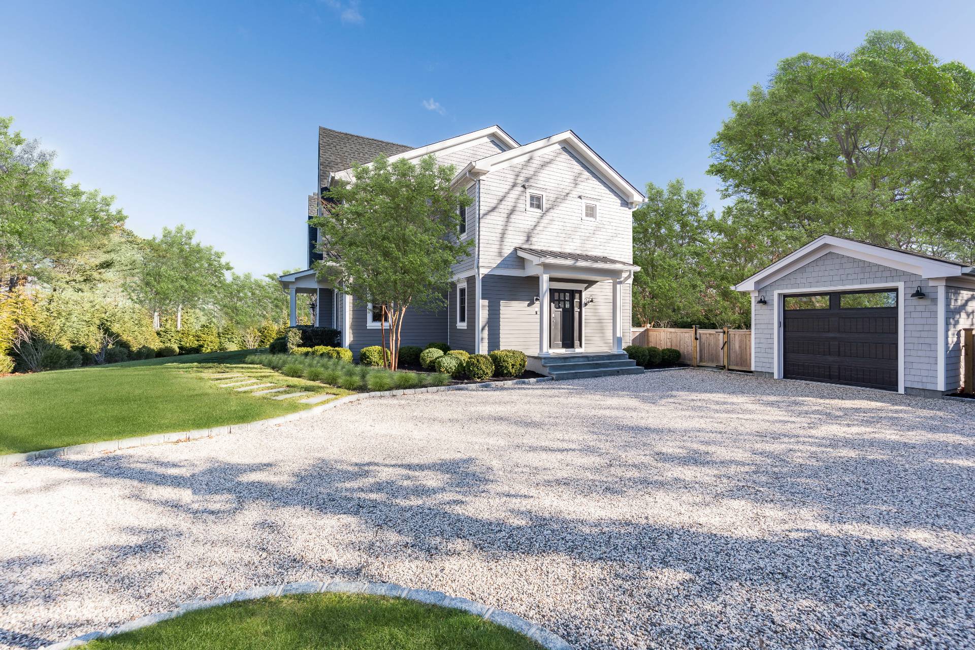 38 Edwards Ave