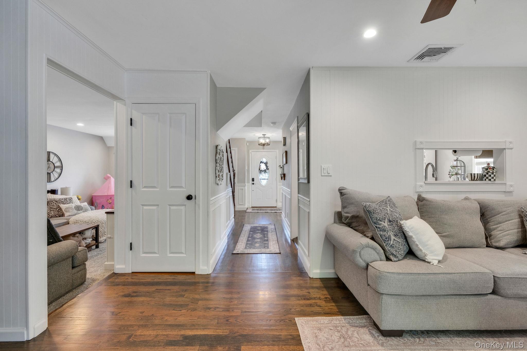 41 Hy Place