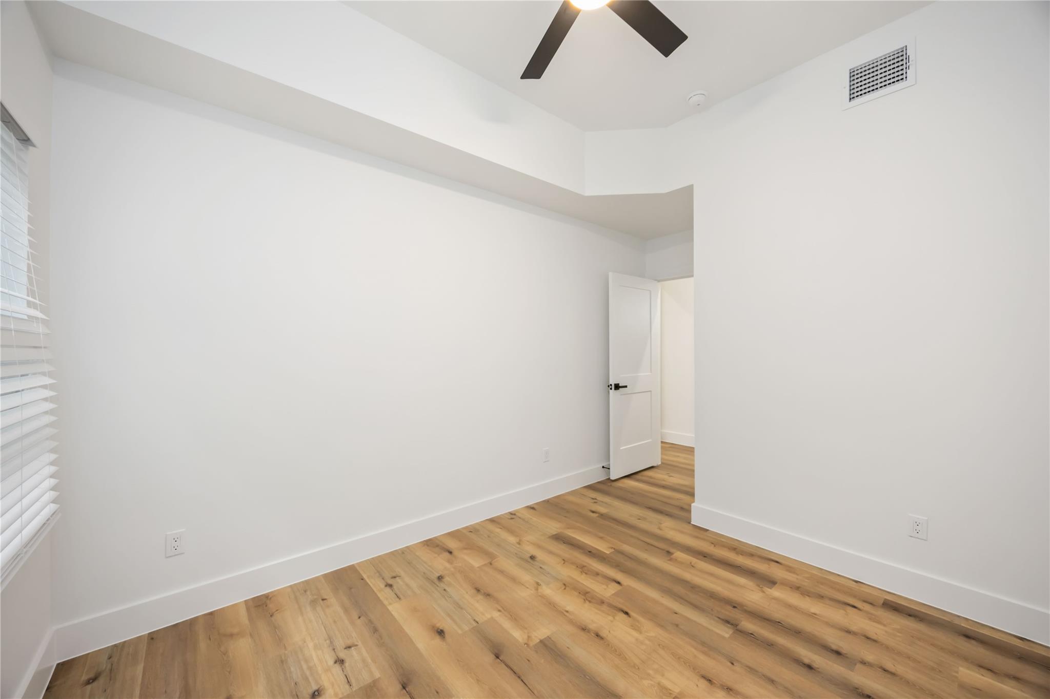 7911 Cora St Unit: A/B