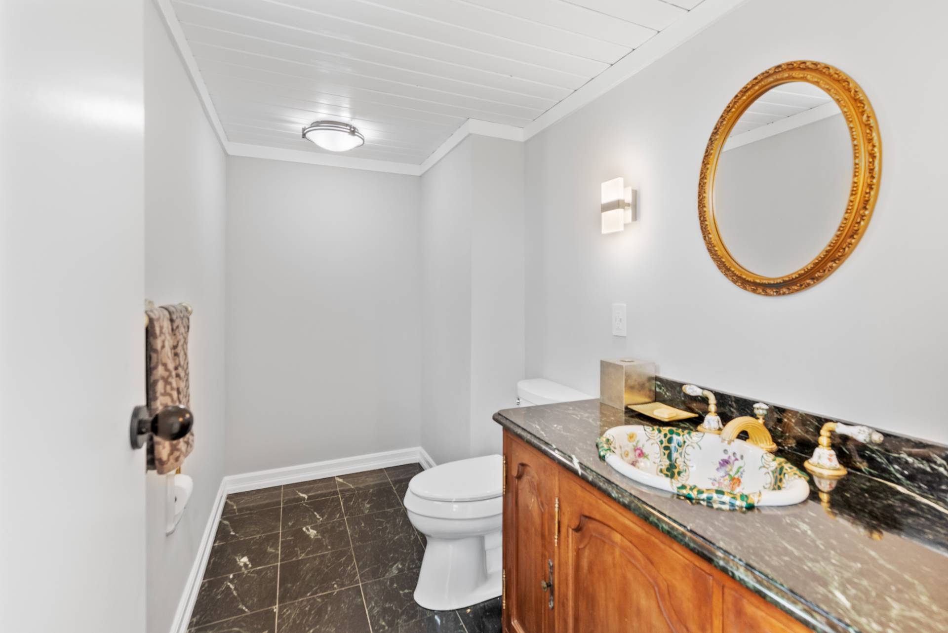 164 Old Montauk Hwy