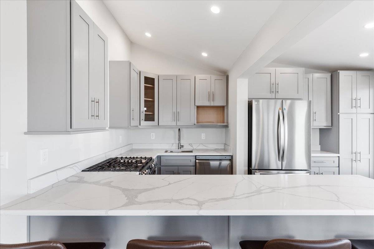 73 W. Tiana Road Unit: 11