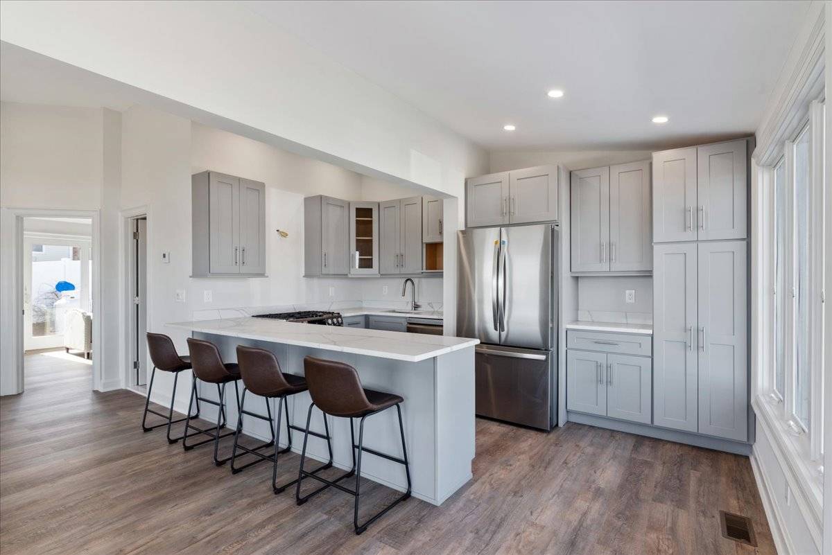 73 W. Tiana Road Unit: 11