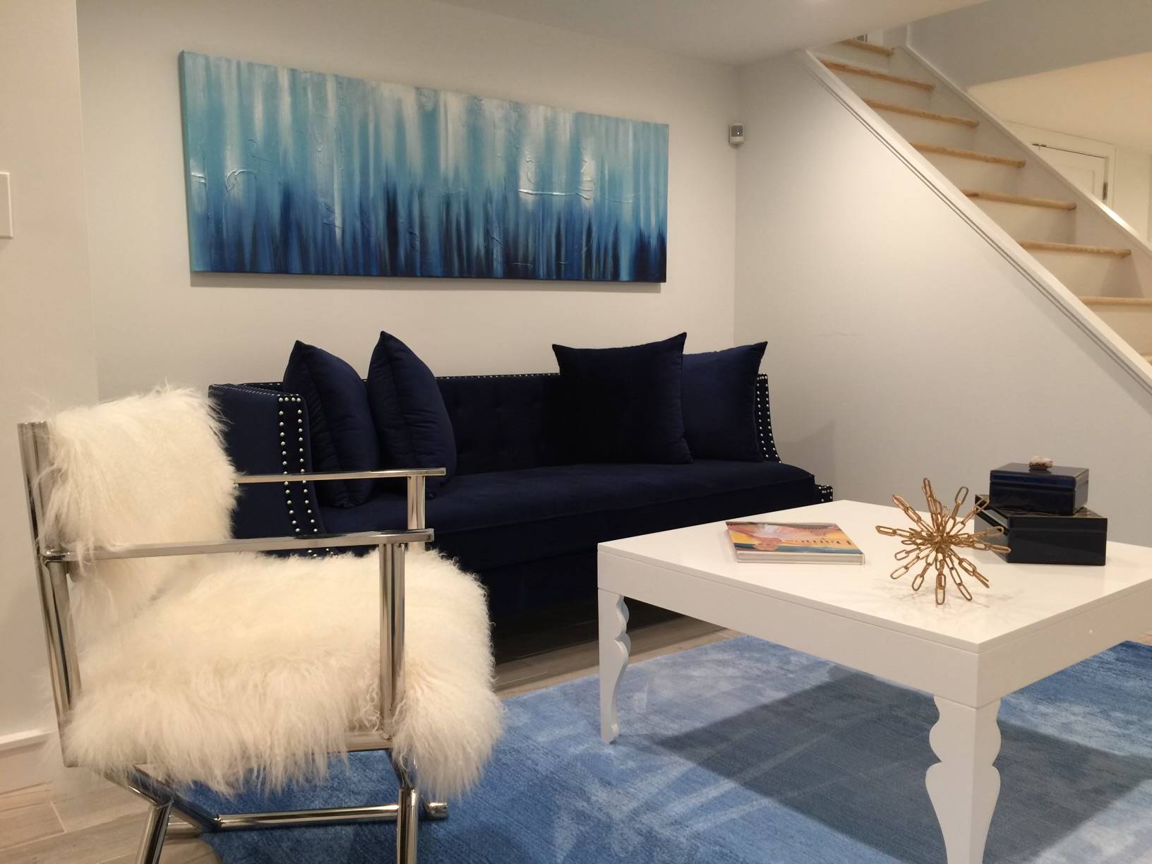 77 HUNTINGTON CRSSWY