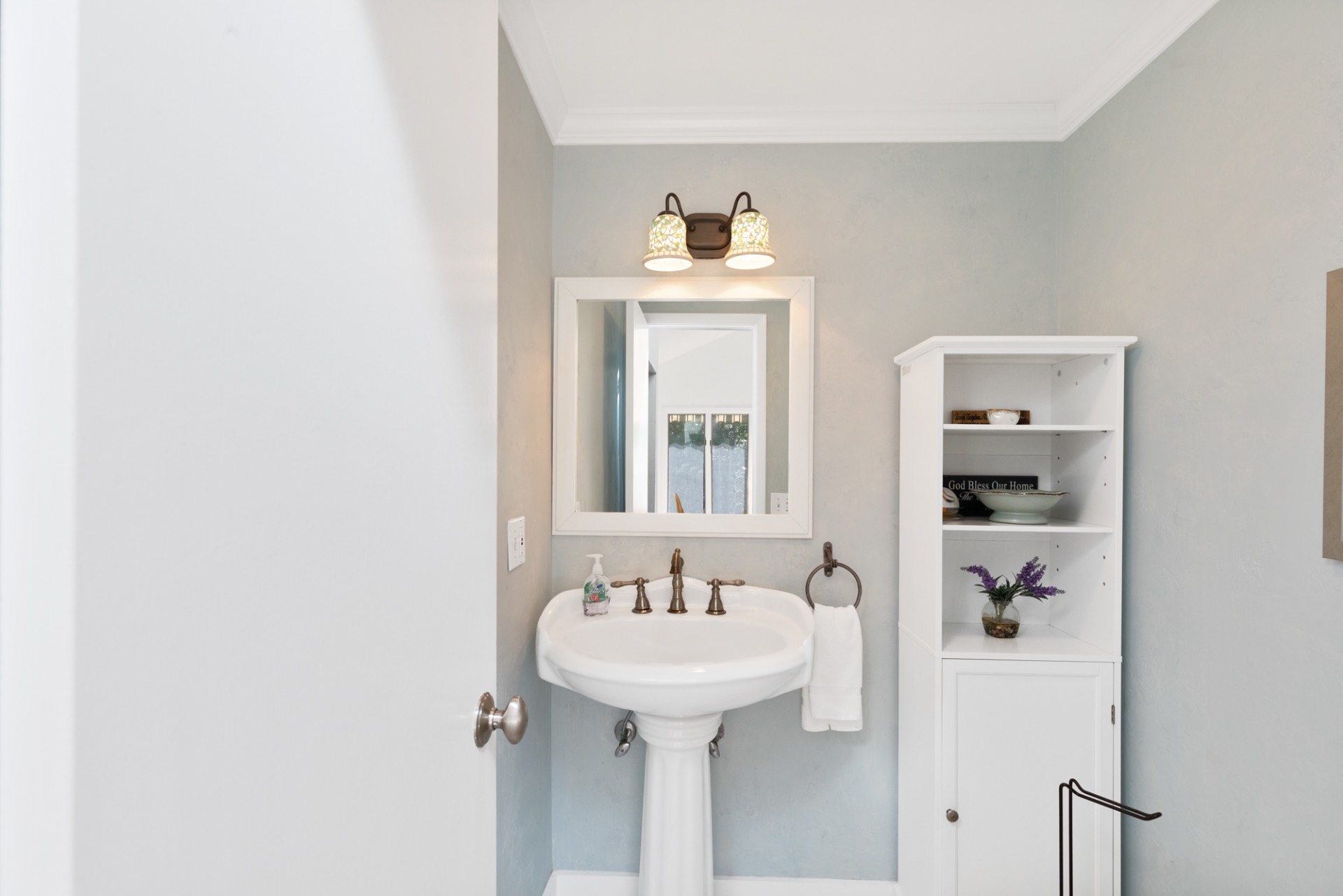 73 HIGHVIEW DR