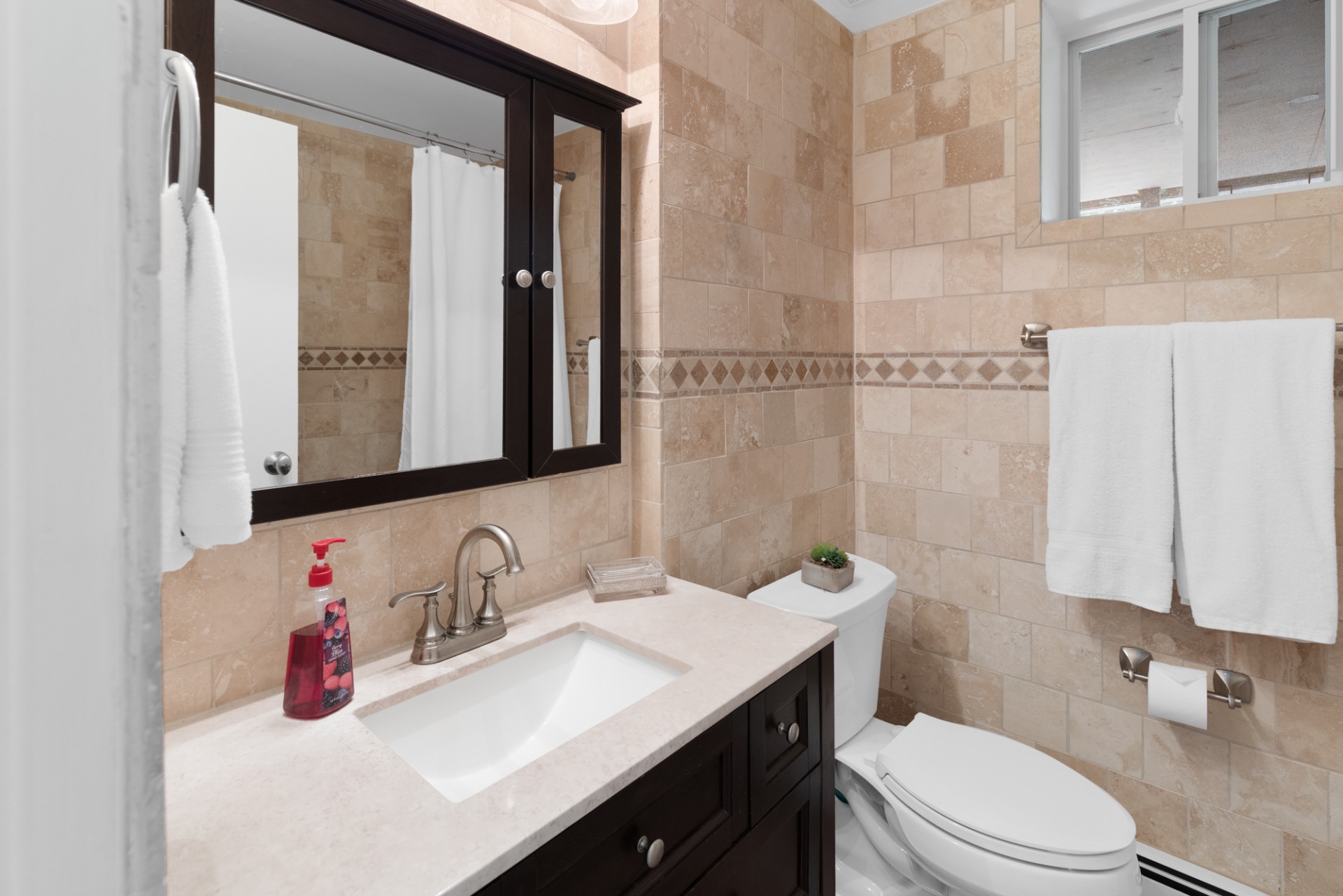 73 HIGHVIEW DR