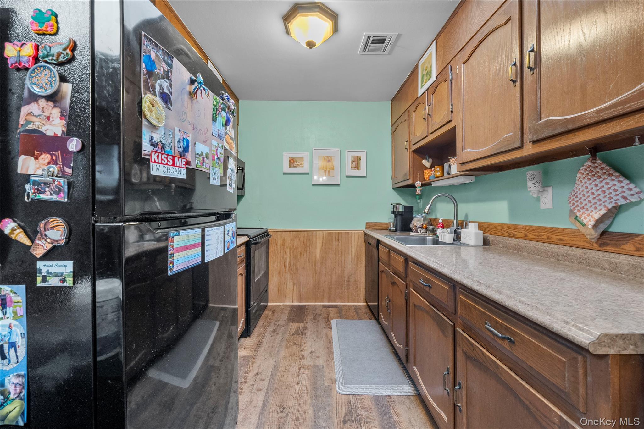 227 Blackpool Court Unit: D