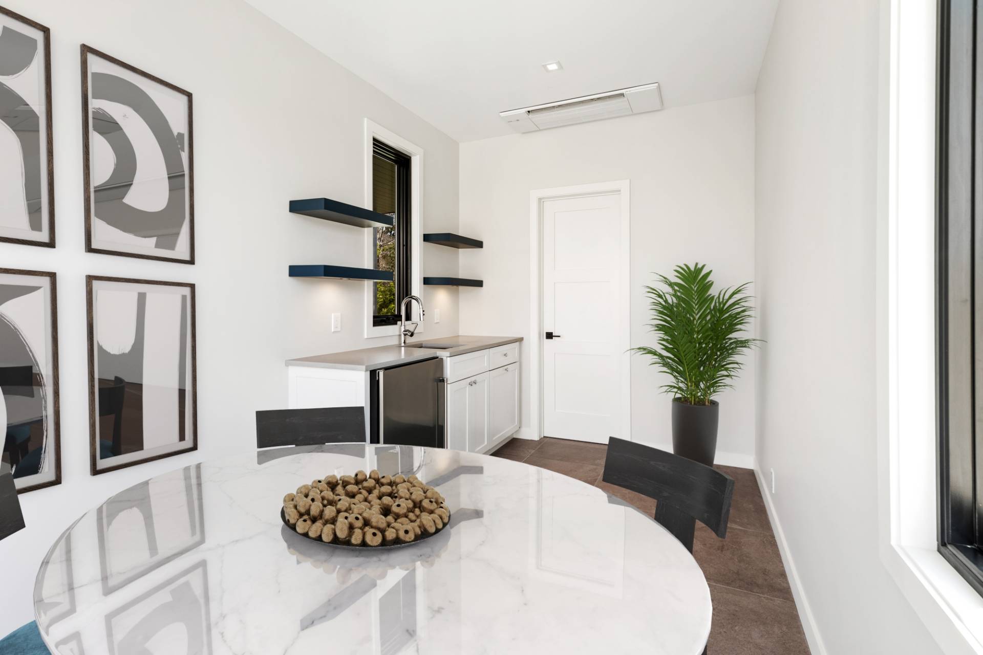 24 Hamilton Drive