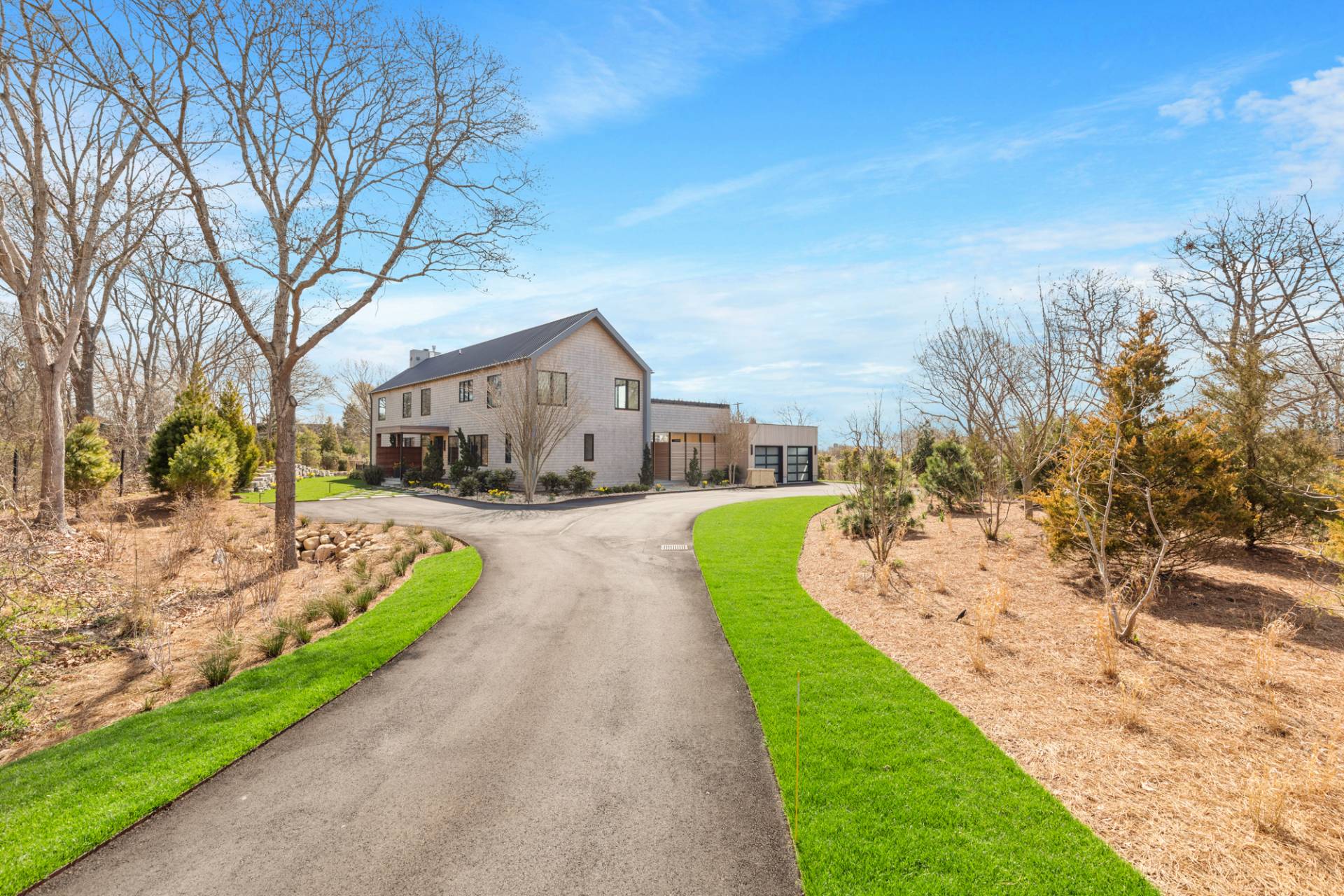 24 Hamilton Drive