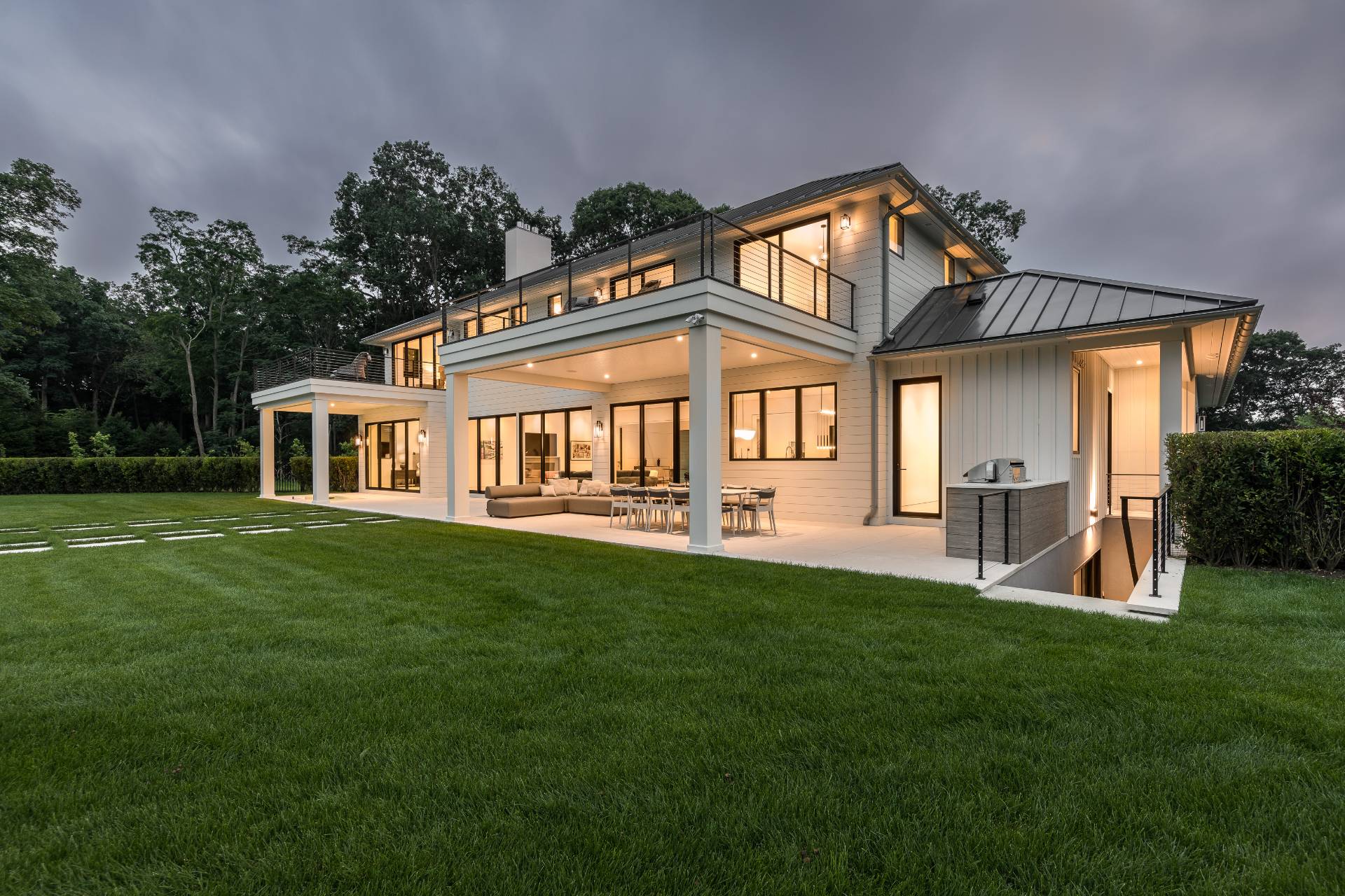 2528 NOYACK RD