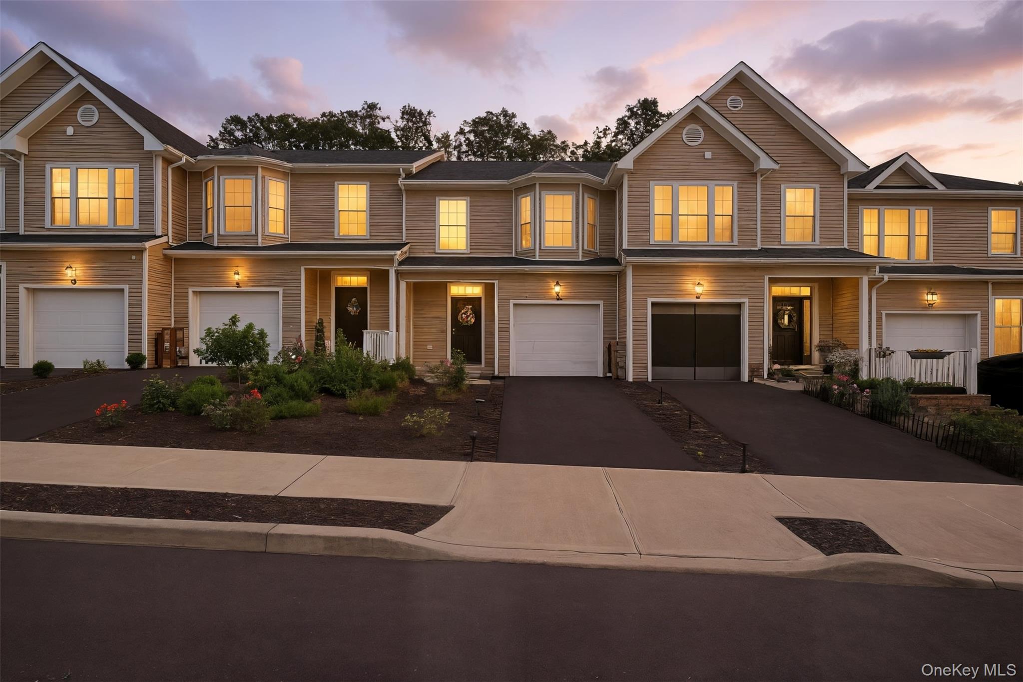 28 Pinto Road W