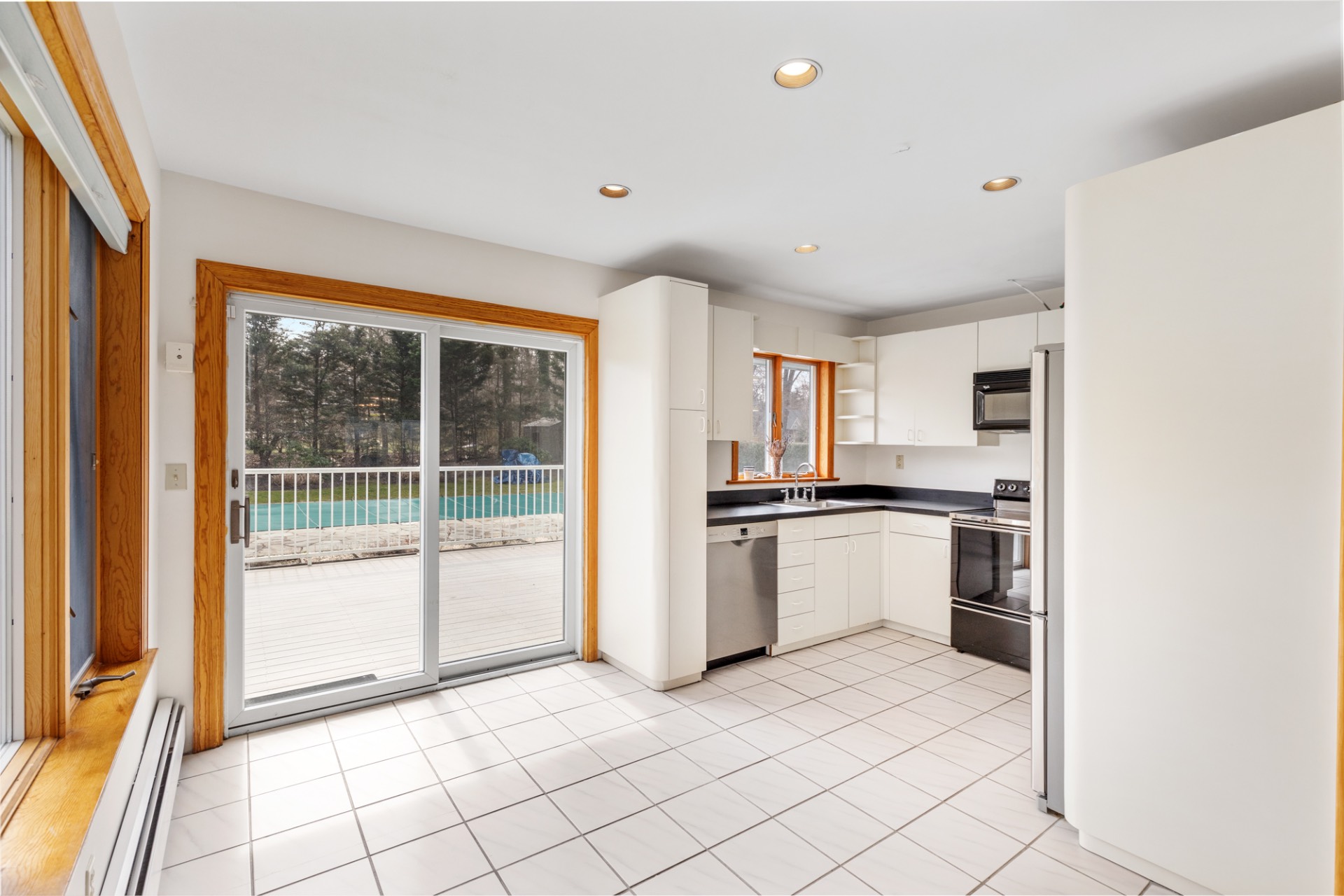 18 NOYAC HARBOR ROAD